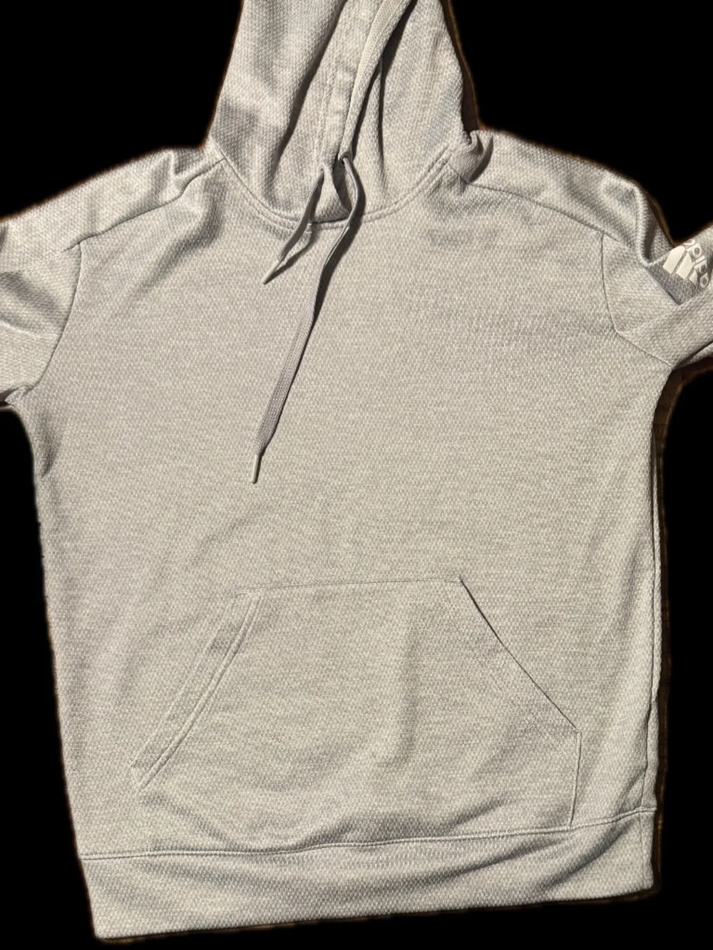 (S) ADIDAS CLIMAWARM LIGHT GRAY HOODIE W/ THUMBHOLE EMBLEM ON SLEEVE
